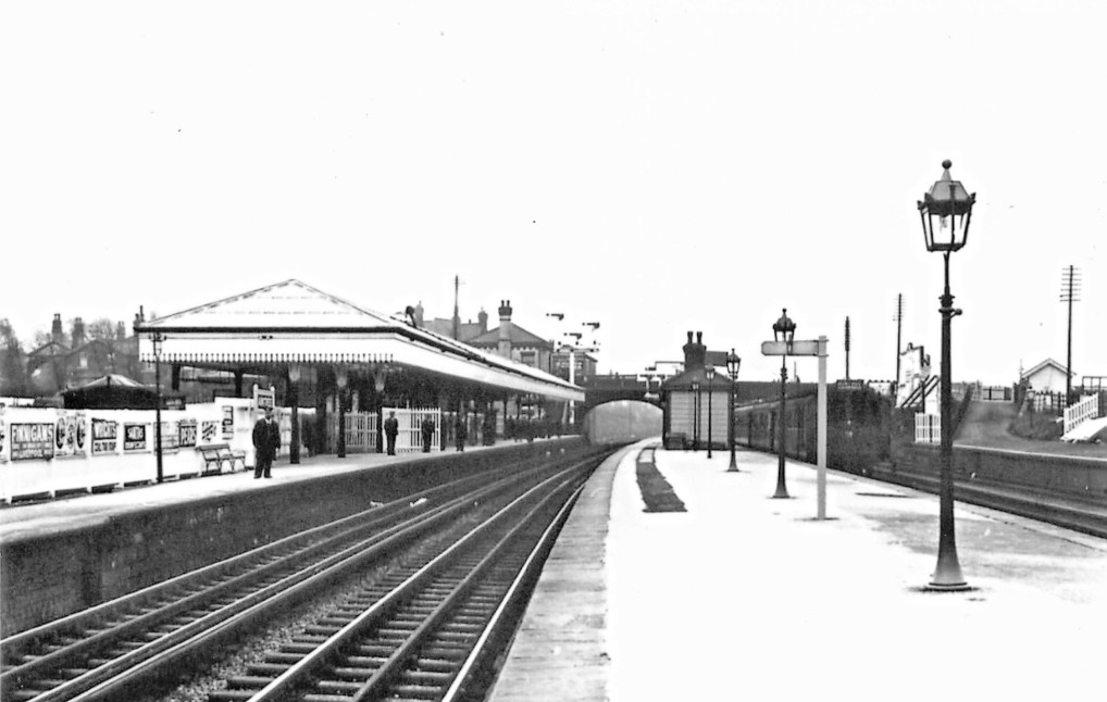 Aintree Central Station thought to have been taken around 1912